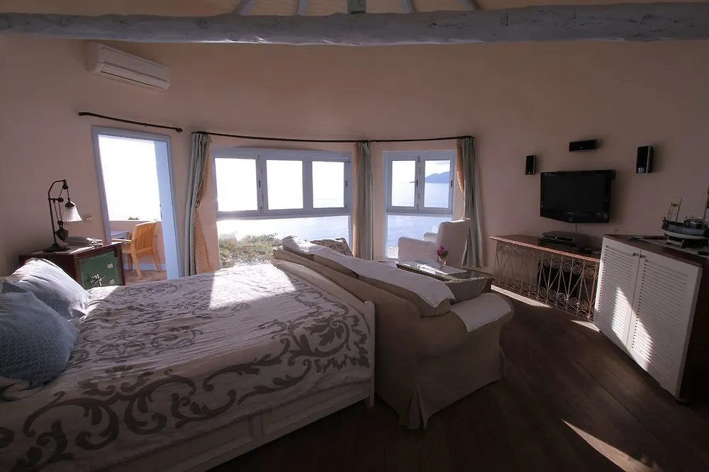 Beyaz Yunus Hotel - Adult Only Олудениз 3*,